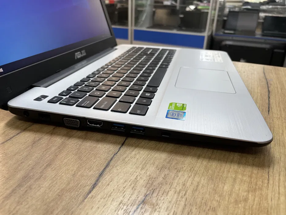 Ноутбук Asus F555U 15.6 FHD IPS core i5 6200U/8gb/1Tb/Nvidia 940M-2gb | Зображення 3