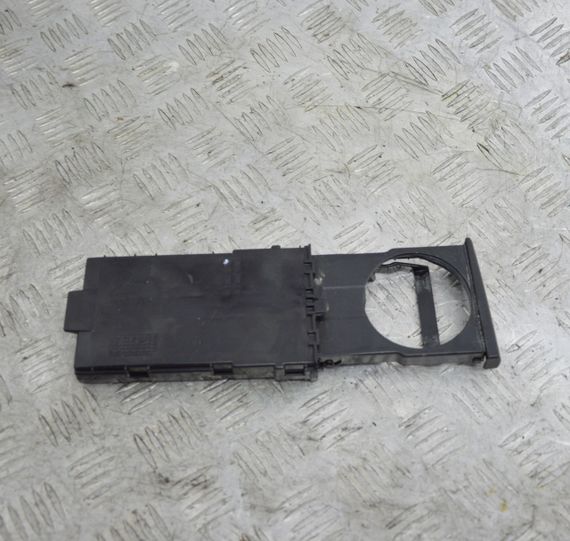 Підсклянник Seat Ibiza III 2002-2009 Тримач склянки Сеат Ібіза 3 6L1862531 6L2862531 | Зображення 1