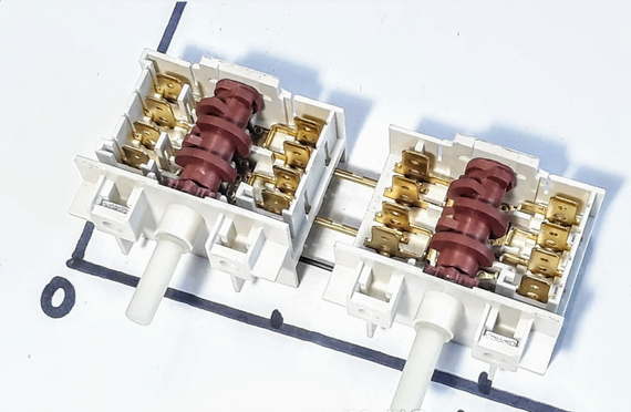 Переключатель спаренный семипозиционный ПМ 555 "Dreefs"( Италия) | Зображення 1