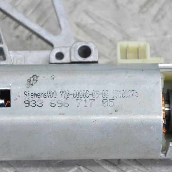 Двигун електролюка BMW 5 E60 E61 2003-2010 Мотор приводу люка БМВ 5 е60 93369671705 | Зображення 2