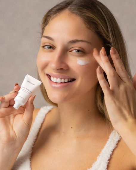 Отбеливающий крем вокруг глаз Farmasi Lumi Radiance Dr. C.Tuna 20 мл | Зображення 1