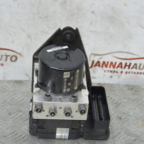 Блок управління ABS Volkswagen Golf V 2003-2009 Насос АБС Фольксваген Гольф 5 1K0907379AD 1K0614517BD