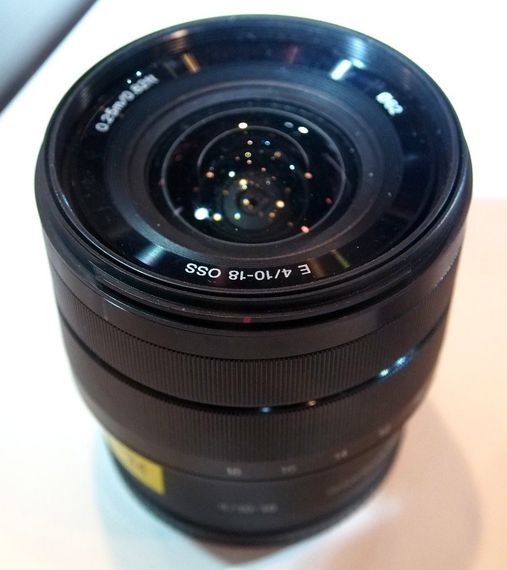 Объектив Sony 10-18mm f/4.0 для NEX (SEL1018.AE) | Зображення 5