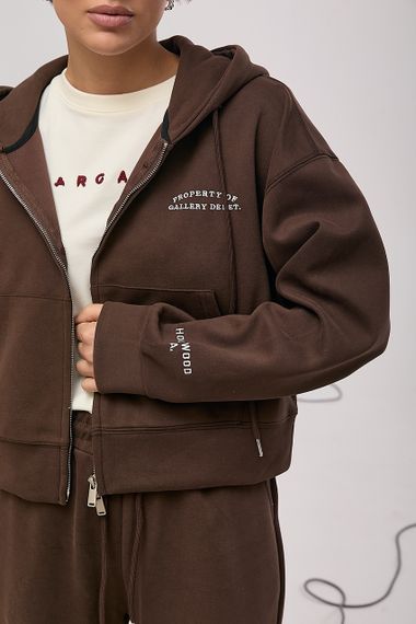 Спортивний костюм вільного фасону з вишитим написом - коричневий цвет, S/M (є розміри) | Зображення 3