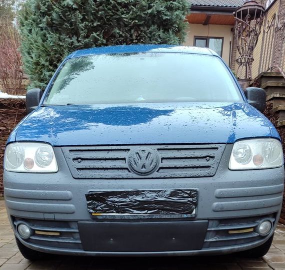 Зимова накладка на решітку (нижня) Глянцева для Volkswagen Caddy 2004-2010 рр