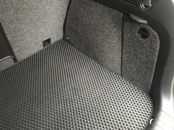 Килимок багажника (EVA, поліуретановий, чорний) для Volkswagen Tiguan 2007-2016 рр | Зображення 2