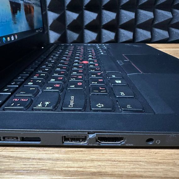 Ноутбук Б-клас Lenovo ThinkPad T495 / 14" (1920x1080) IPS / AMD Ryzen 5 Pro 3500U (4 (8) ядра по 2.1 - 3.7 GHz) / 8 GB DDR4 / 256 GB SSD / AMD Radeon RX Vega 8 Graphics / WebCam б/в | Зображення 6