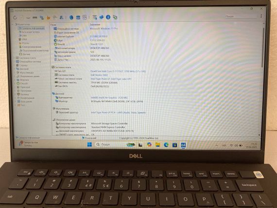 Ультрабук Б-класс Dell Vostro 5402 / 14" (1920x1080) TN / Intel Core i5-1135G7 (4 (8) ядра по 2.4 - 4.2 GHz) / 8 GB DDR4 / 512 GB SSD M.2 / Intel Iris Xe Graphics / WebCam б/у | Зображення 4