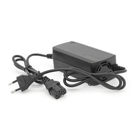 Зарядний пристрій акумуляторів Li-ion 16.8V, 5A, , роз'єм Triangle plug (T-tipe/IEC/C13 N+L-), LED-індикація