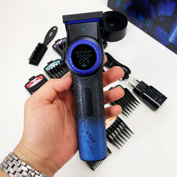 Професійна машинка для стрижки волосся VGR V-001 BLUE з дисплеєм 9000 об/хв та 10 насадками 1,5-24 мм | Зображення 8
