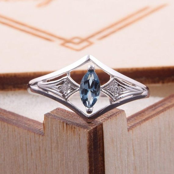 Кольцо из белого золота с топазом London Blue 19.5 | Зображення 5
