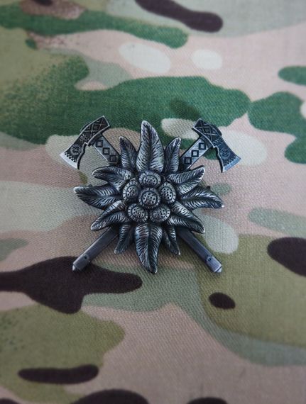 Кокарда Гірської піхоти Едельвейс/ Беретний знак Гірської піхоти металева | Зображення 4