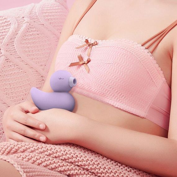 Вакуумный вибратор-уточка CuteVibe Ducky Grey | Зображення 4