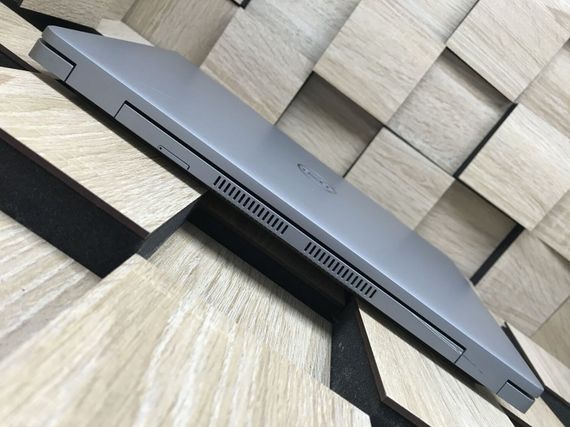Ультрабук Б-клас Dell Latitude 5430 / 14" (1920x1080) IPS / Intel Core i5-1245U (10 (12) ядер по 1.6 - 4.4 GHz) / 8 GB DDR4 / 256 GB SSD M.2 / Intel Iris Xe Graphics / WebCam / Fingerprint / USB 3.2 / HDMI / Windows 10 б/в | Зображення 6