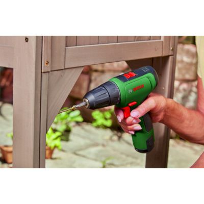Шуруповерт Bosch EasyDrill 1200, 12В, 2х1.5Ач, ЗУ, набор сверл и бит, кейс (0.603.9D3.007) | Зображення 3