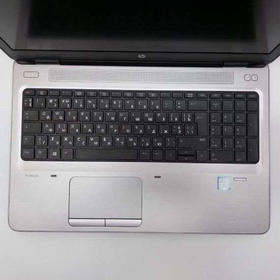 Ноутбук HP ProBook 650 G2 / 15.6" (1920x1080) TN / Intel Core i5-6200U (2 (4) ядра по 2.3 - 2.8 GHz) / 16 GB DDR4 / 256 GB SSD / Intel HD Graphics 520 / WebCam б/у | Зображення 2