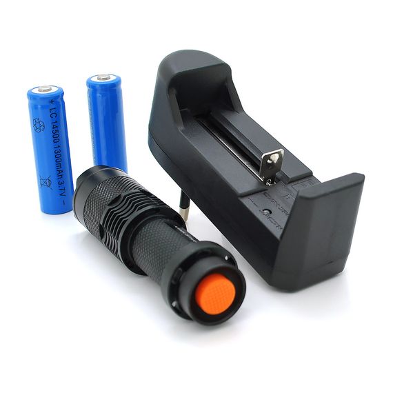 Фонарь ручной KAMASTAR KM-82.1LED CREE Q5.3W, 3 режима, ZOOM, АА/1300mah, Black | Зображення 1
