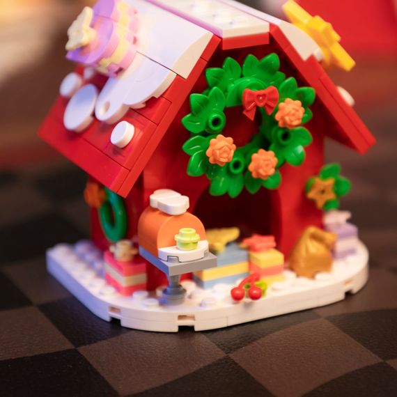 Конструктор Pantasy Snoopy Різдвяна ялинка (86909) | Зображення 3