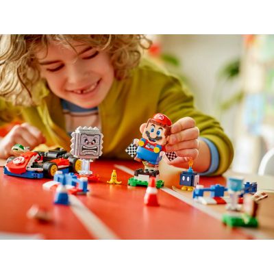 Конструктор LEGO Super Mario Mario Kart – Interactive Mario та Standard Kart (72043) | Зображення 3