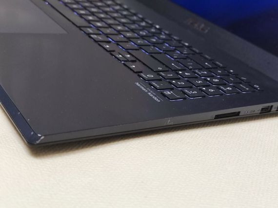 Игровой ноутбук Asus VivoBook X571GT / 15.6" (1920x1080) IPS / Intel Core i5-9300H (4 (8) ядра по 2.4 - 4.1 GHz) / 16 GB DDR4 / 512 GB SSD / nVidia GeForce GTX 1650, 4 GB GDDR5, 128-bit / WebCam б/у | Зображення 3