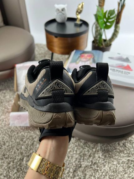 Кросівки чоловічі Wildhorse 8 Sand Black , В'єтнам 43 27 | Зображення 4