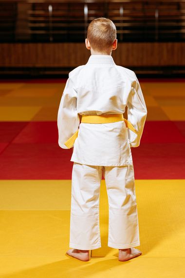 Біле дитяче кімоно для хлопчиків, айкідо, TM BUDOGI, зріст 140 см, щільність 350 гр./м.кв. | Зображення 6