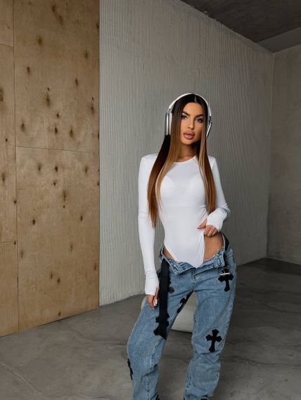 Женское однотонное боди с длинными рукавами микродайвинг EL618 цвет белый, размер 42/46 | Зображення 1