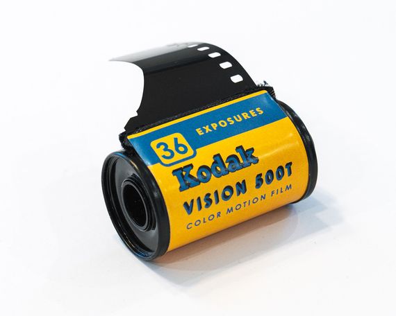 Фотопленка цветная KODAK VISION3 500T Color Negative Film 5219 | Зображення 2