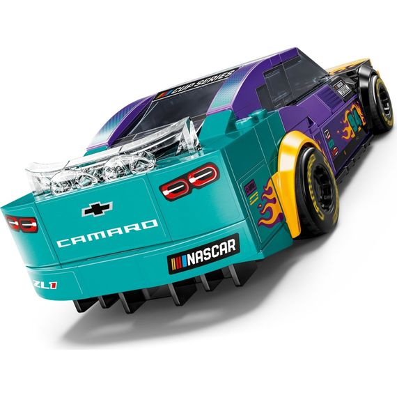Конструктор LEGO Speed Champions NASCAR Next Gen Chevrolet Camaro ZL1, 328 деталей (76935) | Зображення 4