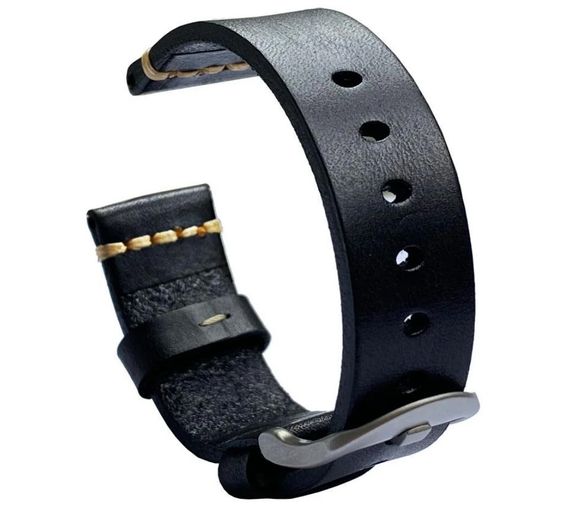 Кожаный ремешок Primolux C052 Silver Buckle для часов Samsung Galaxy Watch 3 41mm (SM-R850) - Black | Зображення 1