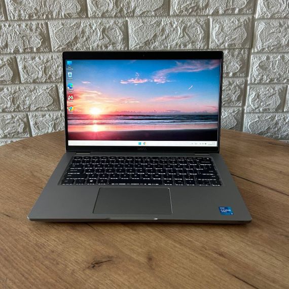 Ультрабук Б-клас Dell Latitude 5420 / 14" (1366x768) TN / Intel Core i5-1145G7 (4 (8) ядра по 2.6 - 4.4 GHz) / 8 GB DDR4 / 256 GB SSD / Intel Iris X Graphics / WebCam б/в | Зображення 1