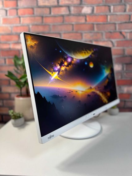 Монітор Fujitsu P24-9T / 24" (1920x1080) IPS / VGA, HDMI, DisplayPort, USB-Type-C, USB-Hub, Audio / Вбудовані колонки 2x 2W / VESA 100x100 б/в | Зображення 3