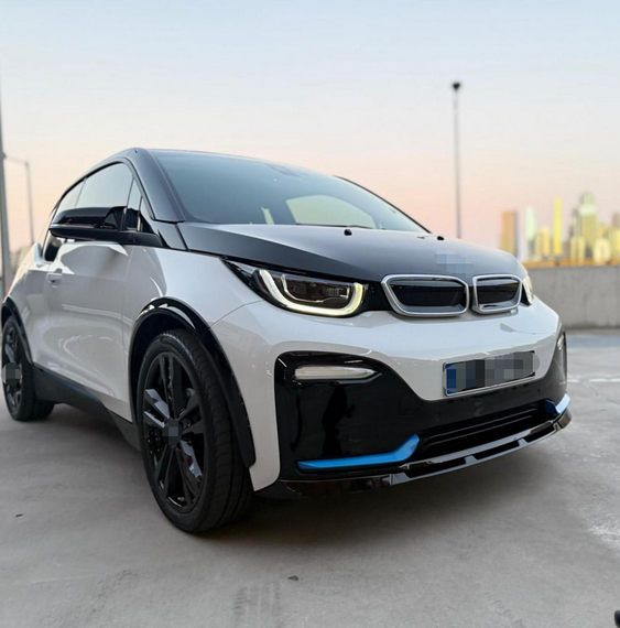 Накладка на передній бампер Lip (Карбон) для BMW I3 2013-2022 рр | Зображення 5