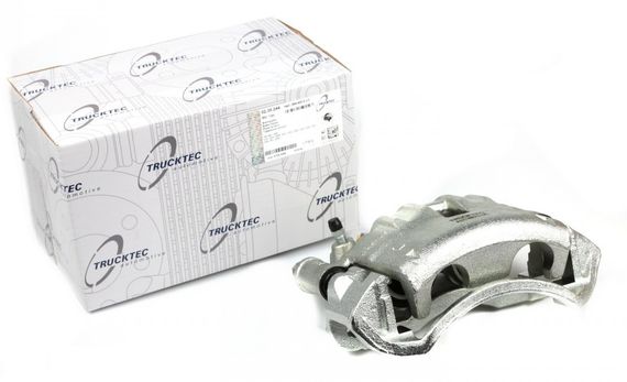 Супорт гальмівний передній  L Mercedes Benz Sprinter 412 d=45mm  + скоба  02.35.244