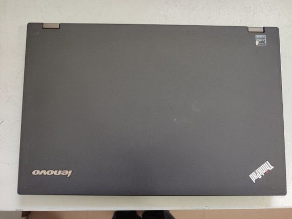 Ноутбук Lenovo ThinkPad T540p / 15.6" (1920x1080) TN / Intel Core i7-4600M (2 (4) ядра по 2.9 - 3.6 GHz) / 8 GB DDR3 / 240 GB SSD / Intel HD Graphics 4600 / WebCam / DVD-ROM / VGA б/в | Зображення 4