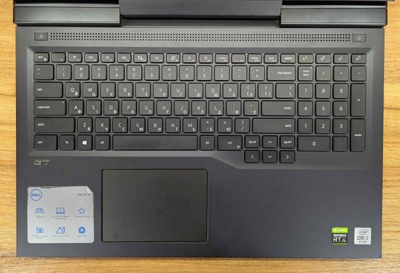 Игровой ноутбук Dell G7 7700 / 17.3" (1920x1080) IPS / Intel Core i7-10750H (6 (12) ядер по 2.6 - 5.0 GHz) / 16 GB DDR4 / 512 GB SSD / nVidia GeForce RTX 2070, 8 GB GDDR6, 256-bit / WebCam / HDMI / Windows 10 б/у + Подарок Беспроводная мышь / USB | Зображення 2