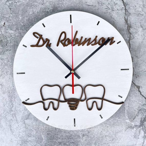 Іменні настінні дерев'яні годинники стоматолога Подарок дантисту або ортодонту, зубному лікарю