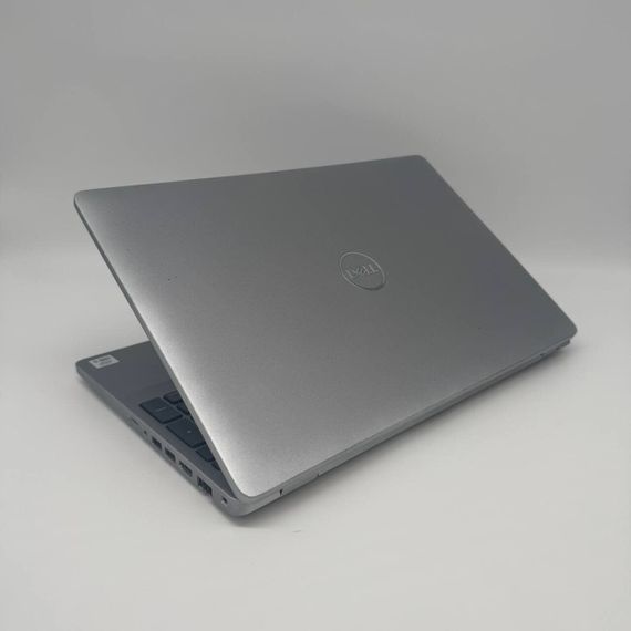 Мобільна робоча станція Б-клас Dell Precision 3551 / 15.6" (1920x1080) IPS / Intel Core i5-10400H (4 (8) ядра по 2.6 - 4.6 GHz) / 8 GB DDR4 / 256 GB SSD / nVidia Quadro P620, 4 GB GDDR5, 128-bit / WebCam б/в | Зображення 5