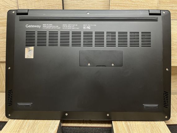 Ультрабук Б-класс Gateway GWTC71427-BK / 14.1" (1920x1080) IPS Touch / Intel Core i7-1255U (10 (12) ядер по 2.8 - 4.7 GHz) / 8 GB DDR4 / 512 GB SSD M.2 / Intel UHD Graphics / WebCam / Fingerprint б/у | Зображення 8