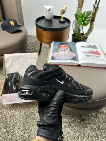 Кросівки Air Max Tn Plus Black White Swoosh весна / літо / осінь В3329 39 25 см | Зображення 7