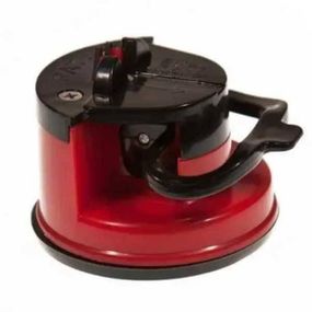 Точилка кухонная для ножей на присоске Красная