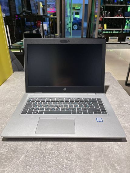 Ультрабук HP ProBook 640 G4 / 14" (1920x1080) IPS / Intel Core i5-8250U (4 (8) ядра по 1.6 - 3.4 GHz) / 8 GB DDR4 / 240 GB SSD / Intel UHD Graphics 620 / WebCam б/у | Зображення 1