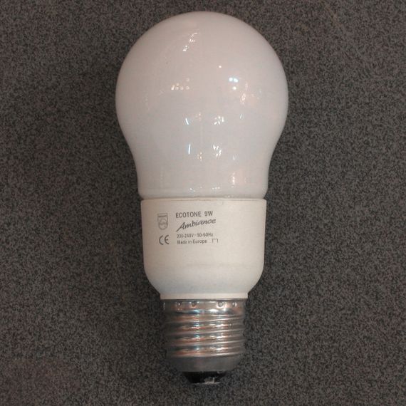 Лампа 9W E27 A55 (Ambiance Pro Philips) 230V