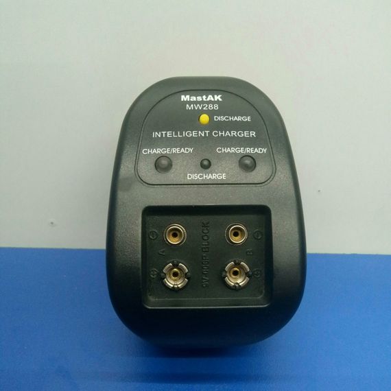 Зарядний пристрій MastAK MW-288 | Зображення 1