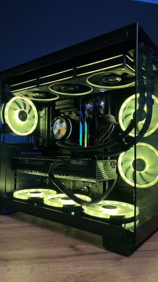 Збірка на замовлення: ігровий ПК PCCooler C3 T500 ARGB Black Tower / AMD Ryzen 7 9800X3D (8 (16) ядер по 4,7 - 5,2 ГГц) / 64 ГБ DDR5 / 500 ГБ SSD M.2 + 2000 ГБ SSD M.2 / nVidia GeForce RTX 5080, 16 ГБ GDDR7, 256-bit / 850 Вт | Зображення 4