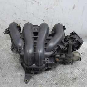 Впускний колектор 1.8 Volvo V50 2004-2012 Колектор впускний Вольво в50 M738A