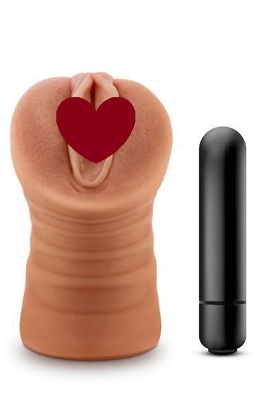 Мастурбатор реалистичный Blush Julieta c вибрирующей пулей, бежевый sexstyle