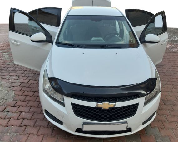 Дефлектор капота (Eurocap) для Chevrolet Cruze 2009-2015 гг | Зображення 1