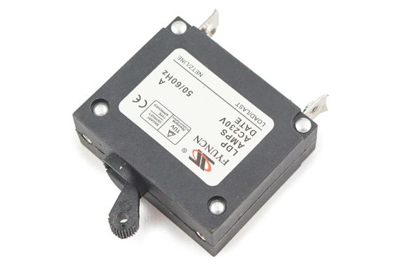 Выключатель автоматический бензогенератора   (15A, 230V)   JIANTAI
