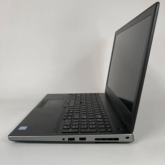 Мобильная рабочая станция Б-класс Dell Precision 7530 / 15.6" (3840x2160) IPS / Intel Core i7-8850H (6 (12) ядра по 2.6 - 4.3 GHz) / 16 GB DDR4 / 256 GB SSD / nVidia Quadro P2000, 4 GB GDDR5, 128-bit / HDMI / WebCam б/у + Подарок Беспроводная мышь / USB | Зображення 4